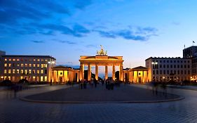 art'otel berlin kudamm, Powered by Radisson Hotels